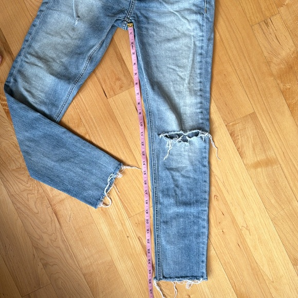 Rag and Bone | Light Denim | Size 25 - Picture 4 of 9